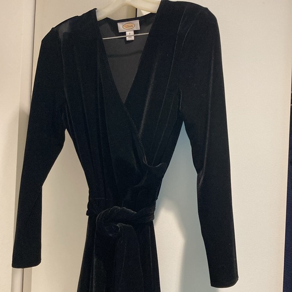 NWOT Talbots Black Velvet MIDI Dress - perfect for the holidays! - Picture 3 of 6